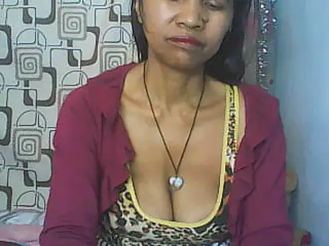 nene belle online show from 06/13/26, 08:34