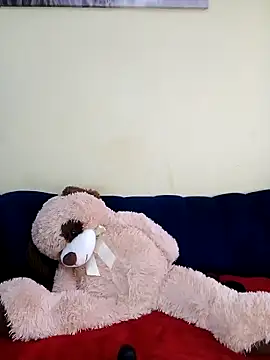 Snapshot of Puneee_Lucee chatting on 02/19/25, 12:00 Puneee Lucee online show from 02/19/25, 12:00