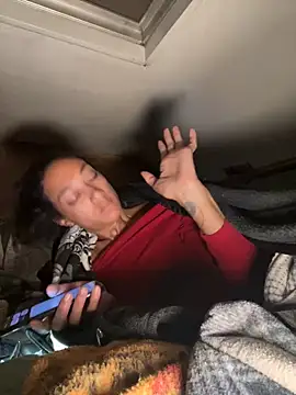 Snapshot of starrynikki chatting on 02/08/26, 11:02 starrynikki online show from 02/08/26, 11:02