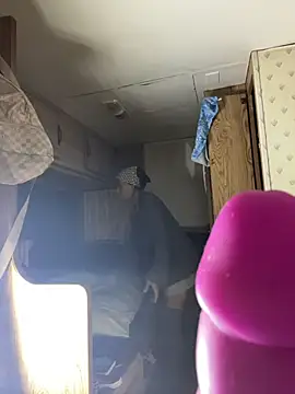 Snapshot of starrynikki chatting on 04/02/26, 08:34 starrynikki online show from 04/02/26, 08:34