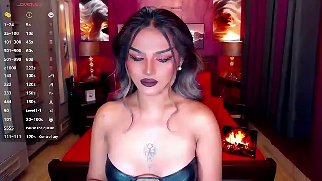 Snapshot of NatalyaFox chatting on 05/17/26, 07:21 NatalyaFox online show from 05/17/26, 07:21