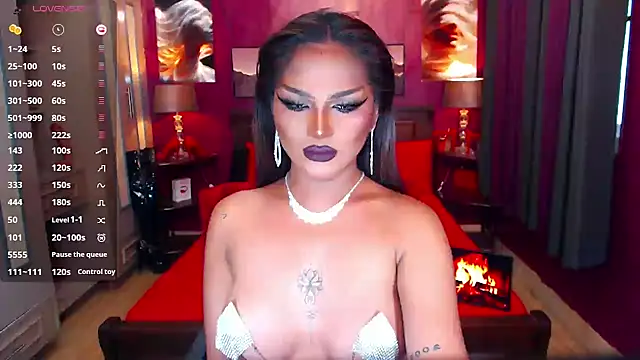 Snapshot of NatalyaFox chatting on 05/21/26, 07:37 NatalyaFox online show from 05/21/26, 07:37