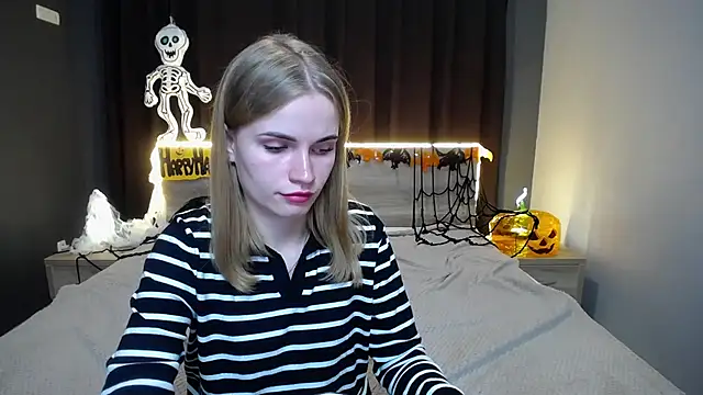 MargaritaKiss online show from 10/19/25, 07:03