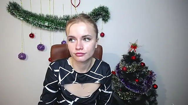 MargaritaKiss online show from 12/14/25, 07:51