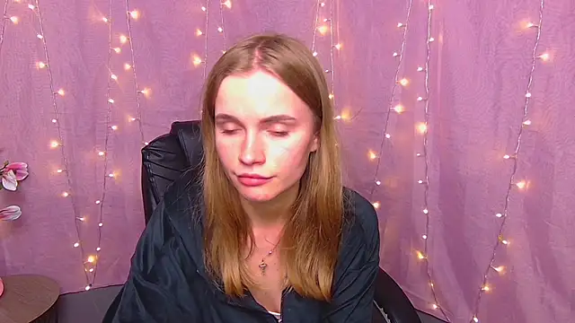 Snapshot of MargaritaKiss chatting on 03/27/26, 08:41 MargaritaKiss online show from 03/27/26, 08:41