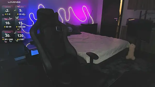 Brad Maloney online show from 11/04/25, 06:29