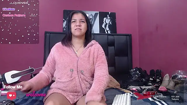 Snapshot of Karly_Grey_s chatting on 07/08/26, 04:11 Karly Grey s online show from 07/08/26, 04:11