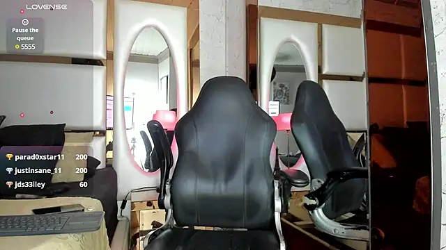 CloeRodriguez online show from 02/09/25, 09:28