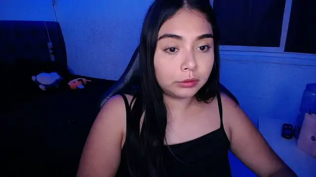 Snapshot of heetsah chatting on 01/21/25, 01:29 heetsah online show from 01/21/25, 01:29