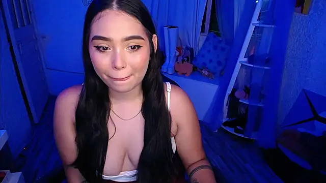 Snapshot of heetsah chatting on 11/05/25, 12:54 heetsah online show from 11/05/25, 12:54