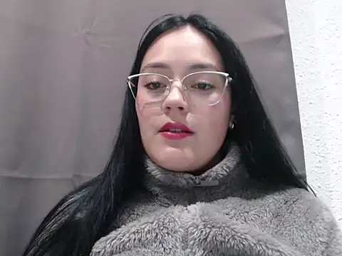 Snapshot of Alisha_99 chatting on 11/22/25, 07:13 Alisha 99 online show from 11/22/25, 07:13