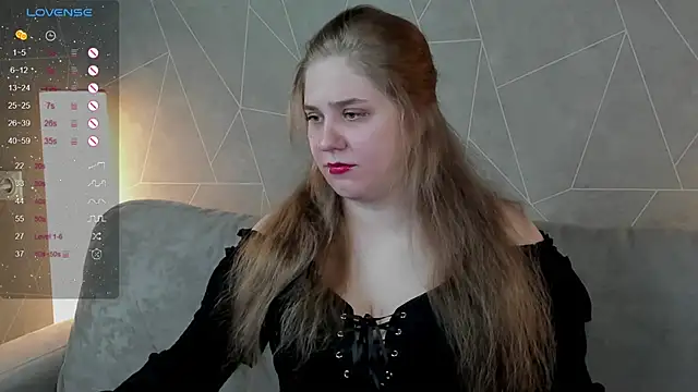 Megan Violer online show from 01/29/25, 03:37