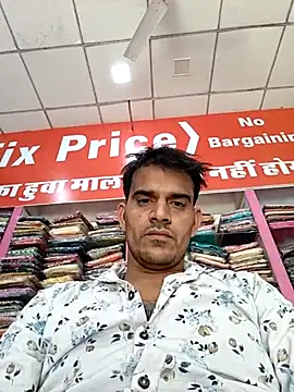 Snapshot of absoluteright chatting on 03/05/25, 10:22 absoluteright online show from 03/05/25, 10:22