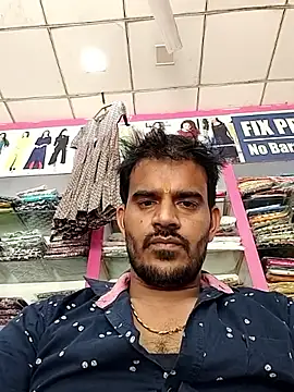 Snapshot of absoluteright chatting on 03/05/26, 07:15 absoluteright online show from 03/05/26, 07:15