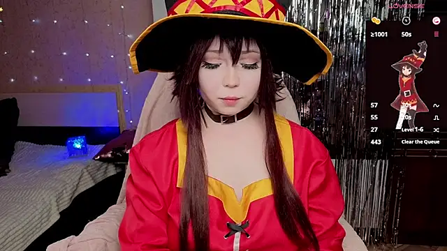 Snapshot of Vanessa_AmiX chatting on 11/21/25, 10:36 Vanessa AmiX online show from 11/21/25, 10:36