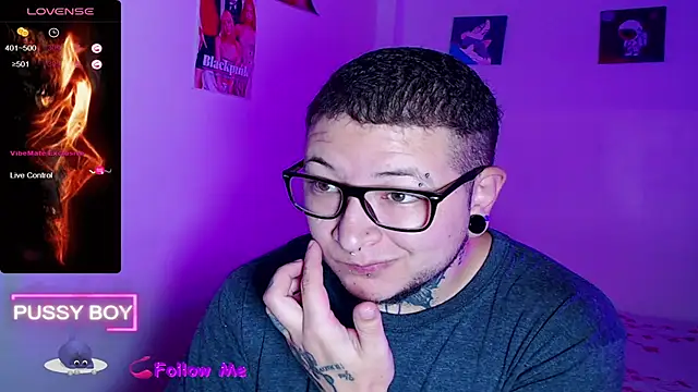 Snapshot of princeFtm chatting on 10/27/25, 01:15 princeFtm online show from 10/27/25, 01:15