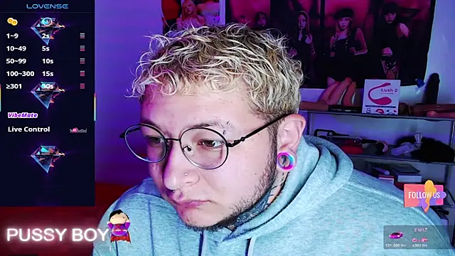 Snapshot of princeFtm chatting on 03/18/26, 04:10 princeFtm online show from 03/18/26, 04:10