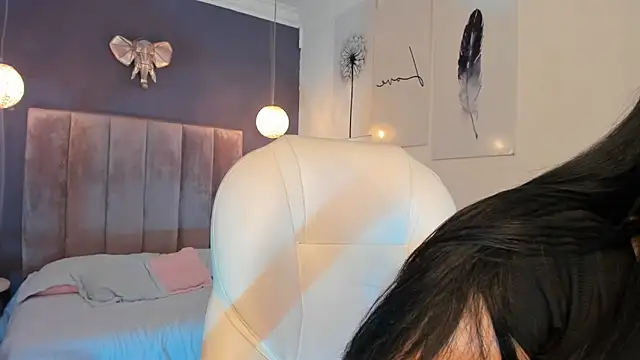 Snapshot of Maaiitee chatting on 03/09/25, 03:05 Maaiitee online show from 03/09/25, 03:05