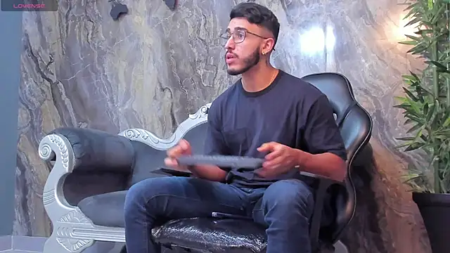 Liam Kleiin online show from 02/03/25, 11:42