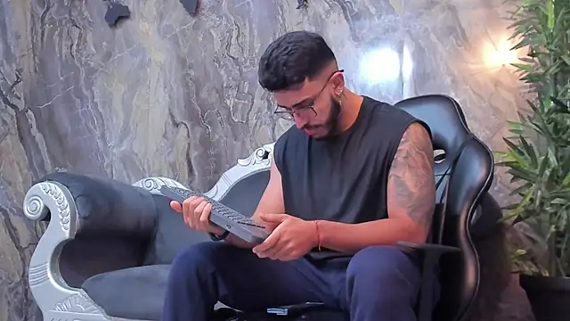 Liam Kleiin online show from 02/07/25, 11:45