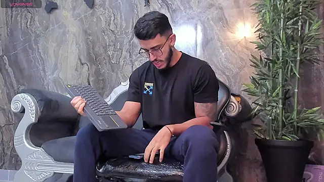 Liam Kleiin online show from 03/06/25, 11:36