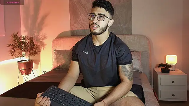 Liam Kleiin online show from 05/19/26, 11:16
