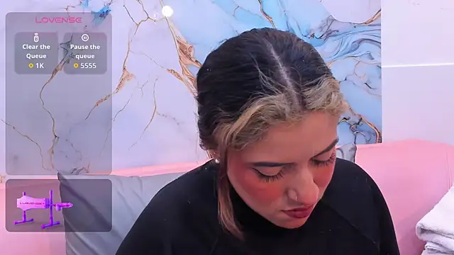 taylor cupper online show from 10/10/25, 07:35