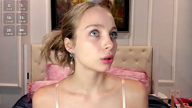 Snapshot of _LISA_BABYMETAL_ chatting on 12/03/25, 04:42 LISA BABYMETAL online show from 12/03/25, 04:42