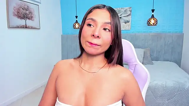 amira cute2 online show from 05/12/26, 10:45
