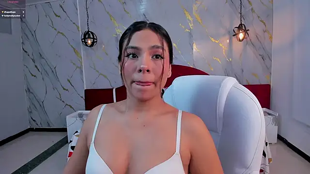 amira cute2 online show from 06/01/26, 08:38