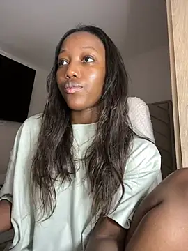 kellya  online show from 05/01/26, 11:31