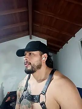 Snapshot of SilvaBranko chatting on 01/18/26, 01:09 SilvaBranko online show from 01/18/26, 01:09