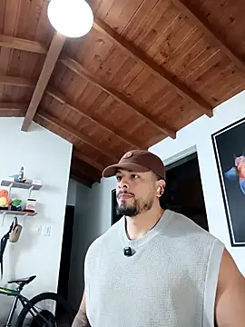 Snapshot of SilvaBranko chatting on 02/02/26, 02:43 SilvaBranko online show from 02/02/26, 02:43