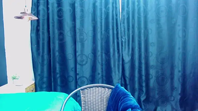 megan collins96 online show from 02/17/25, 07:31