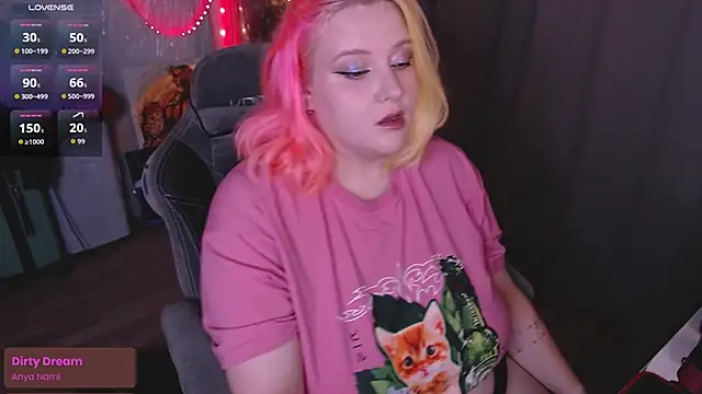 lissamuff online show from 10/22/25, 01:22