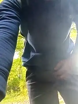 Snapshot of maleesa chatting on 10/08/25, 05:38 maleesa online show from 10/08/25, 05:38