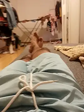 Snapshot of maleesa chatting on 11/04/25, 03:44 maleesa online show from 11/04/25, 03:44