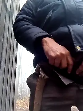 Snapshot of maleesa chatting on 11/26/25, 06:36 maleesa online show from 11/26/25, 06:36