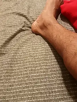 Snapshot of maleesa chatting on 12/20/25, 12:29 maleesa online show from 12/20/25, 12:29