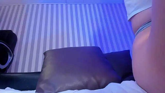 ArianaBaker online show from 01/31/25, 03:44