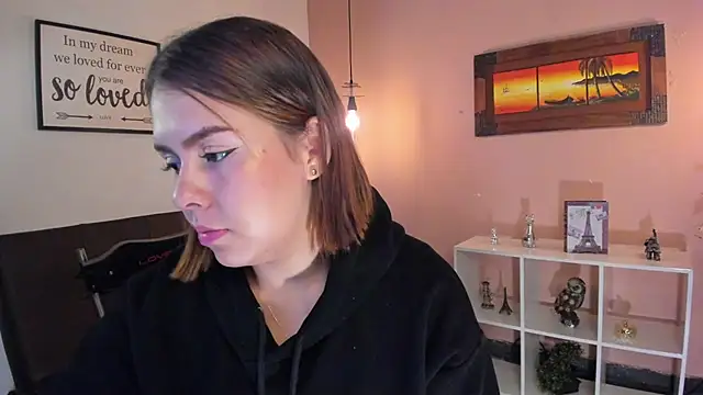 ArianaBaker online show from 02/18/25, 01:00