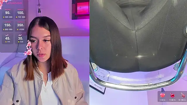 ArianaBaker online show from 09/18/25, 03:14