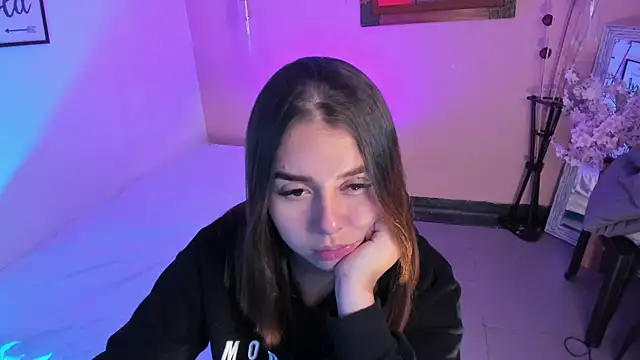 ArianaBaker online show from 09/30/25, 01:27