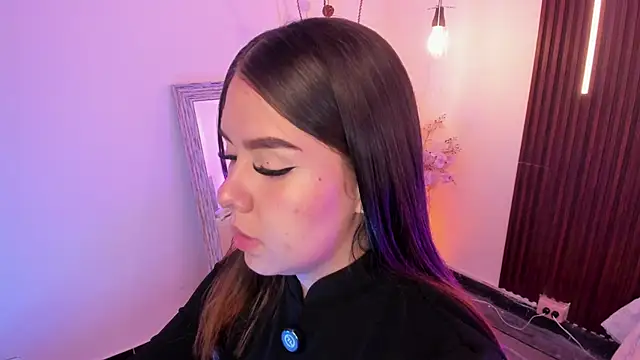 ArianaBaker online show from 04/25/26, 02:47