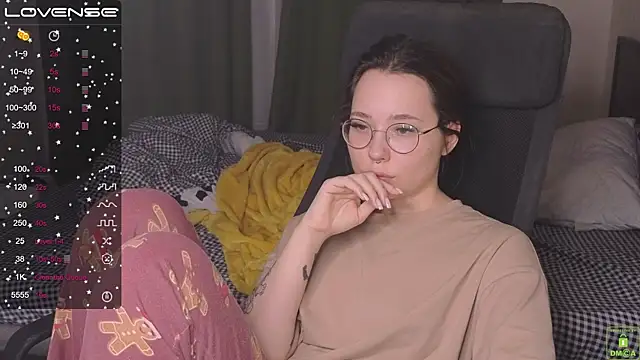 Airyhill online show from 01/13/25, 03:36