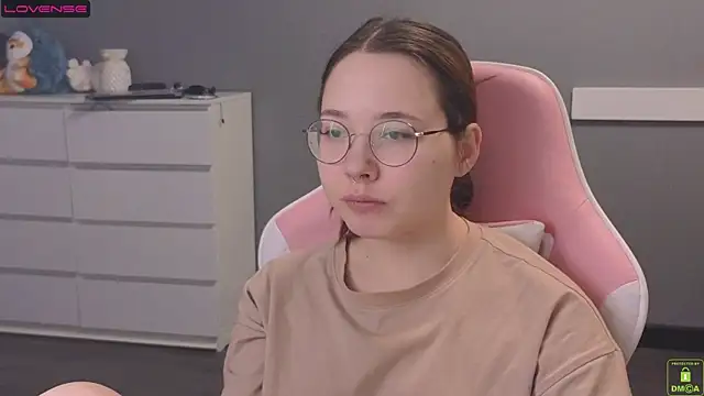 Airyhill online show from 02/08/25, 05:08