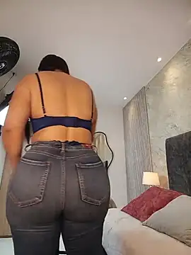 lola  sweetx online show from 07/28/26, 11:39