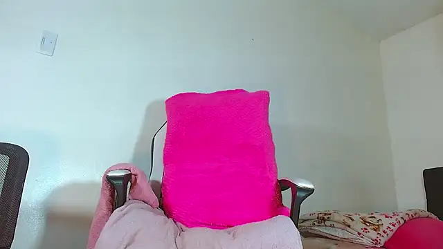 bellatrixx 69 online show from 01/08/25, 08:27