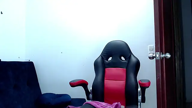 kaira sweet  online show from 02/13/25, 07:03