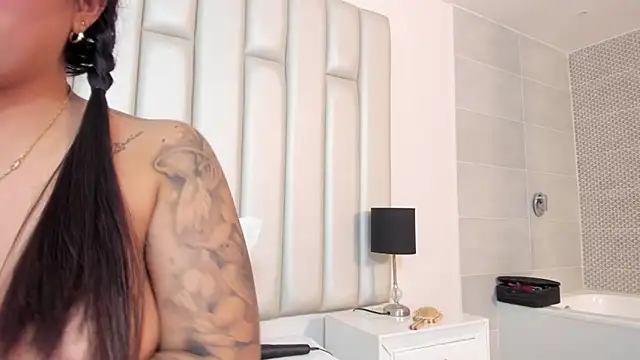 samantaramoos online show from 02/19/25, 03:28